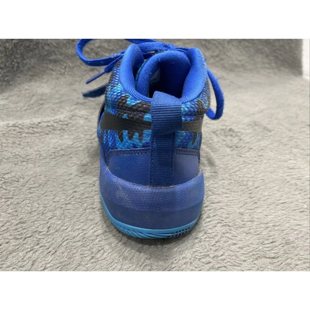 Nike Team Hustle D 8 Royal Blue Black Basketball Shoes Youth Size 6.5